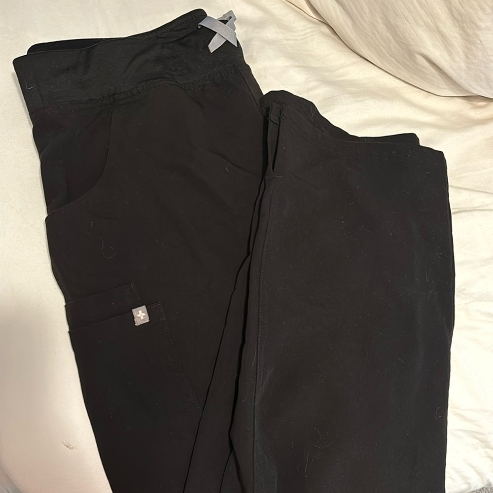 FIGS scrub pants